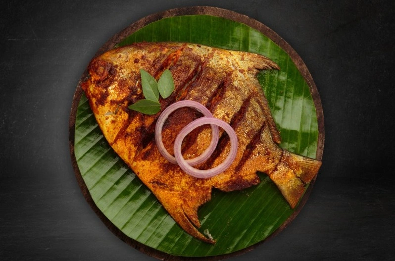 Pomfret Pollichathu